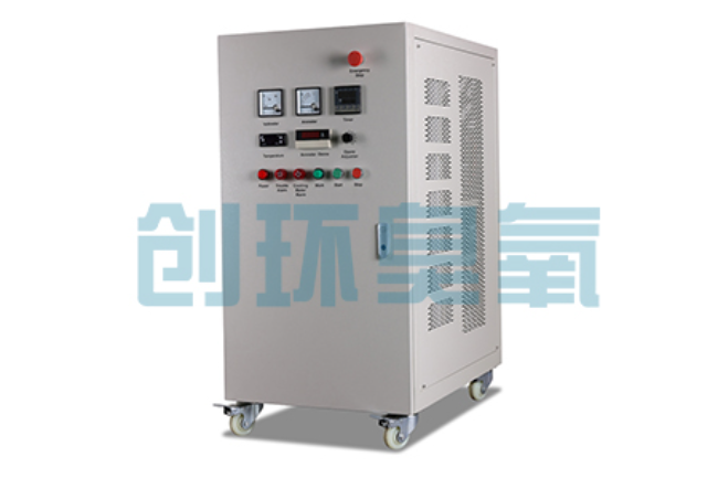 新疆冬季养殖场密闭消毒双赢方案:臭氧发生器在工厂化水产与畜牧场景的安全应用